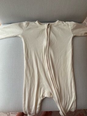 Colored Organics Cream Zip-Front Footed One-Piece